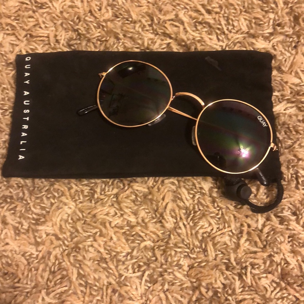 NWOT quay sunglasses